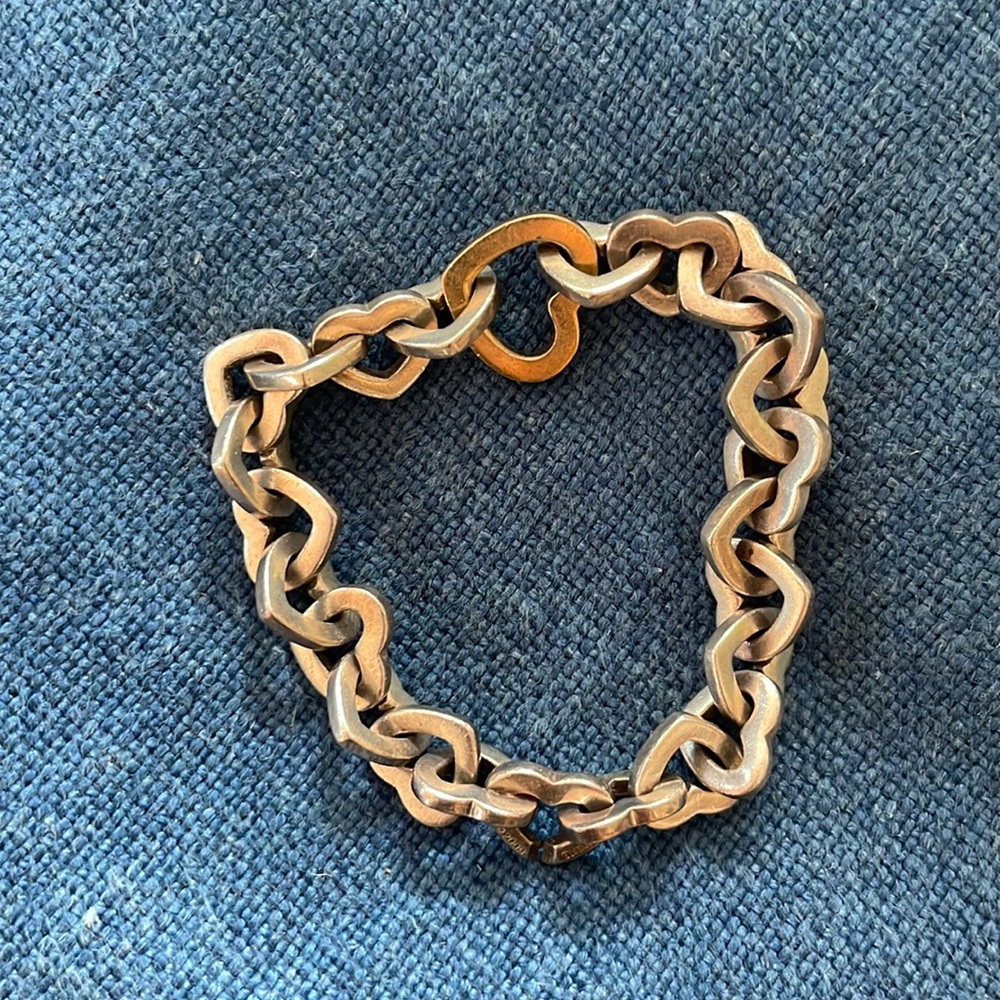 Tiffany & Co. Classic 925 Silver & 18k Gold Heart Link Bracelet